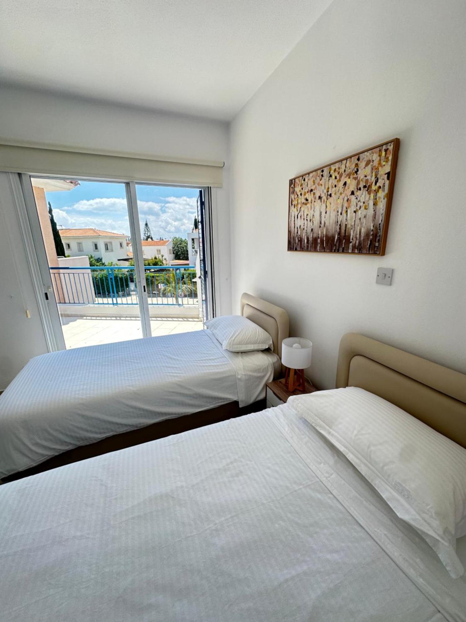 Two Bedroom Marsefino Amazing Townhouse-apartment Apartment Paphos
