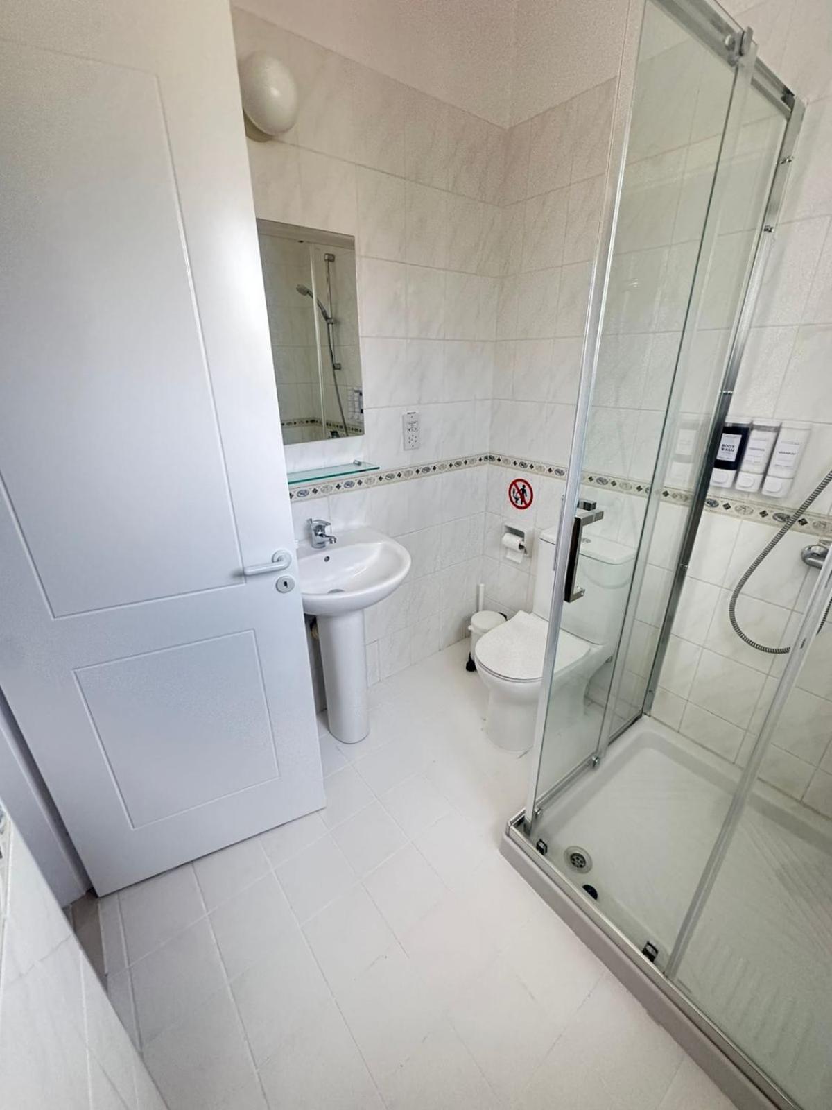 Two Bedroom Marsefino Amazing Townhouse-apartment Apartment
